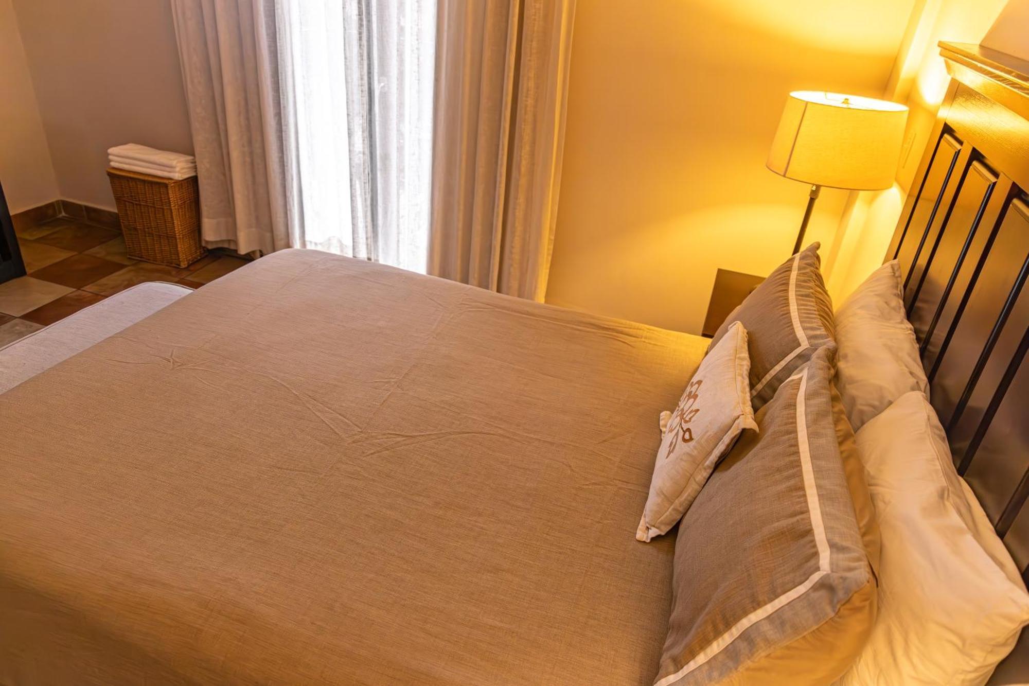 Hotel Cubita Boutique Resort & Spa ชิเตร ภายนอก รูปภาพ