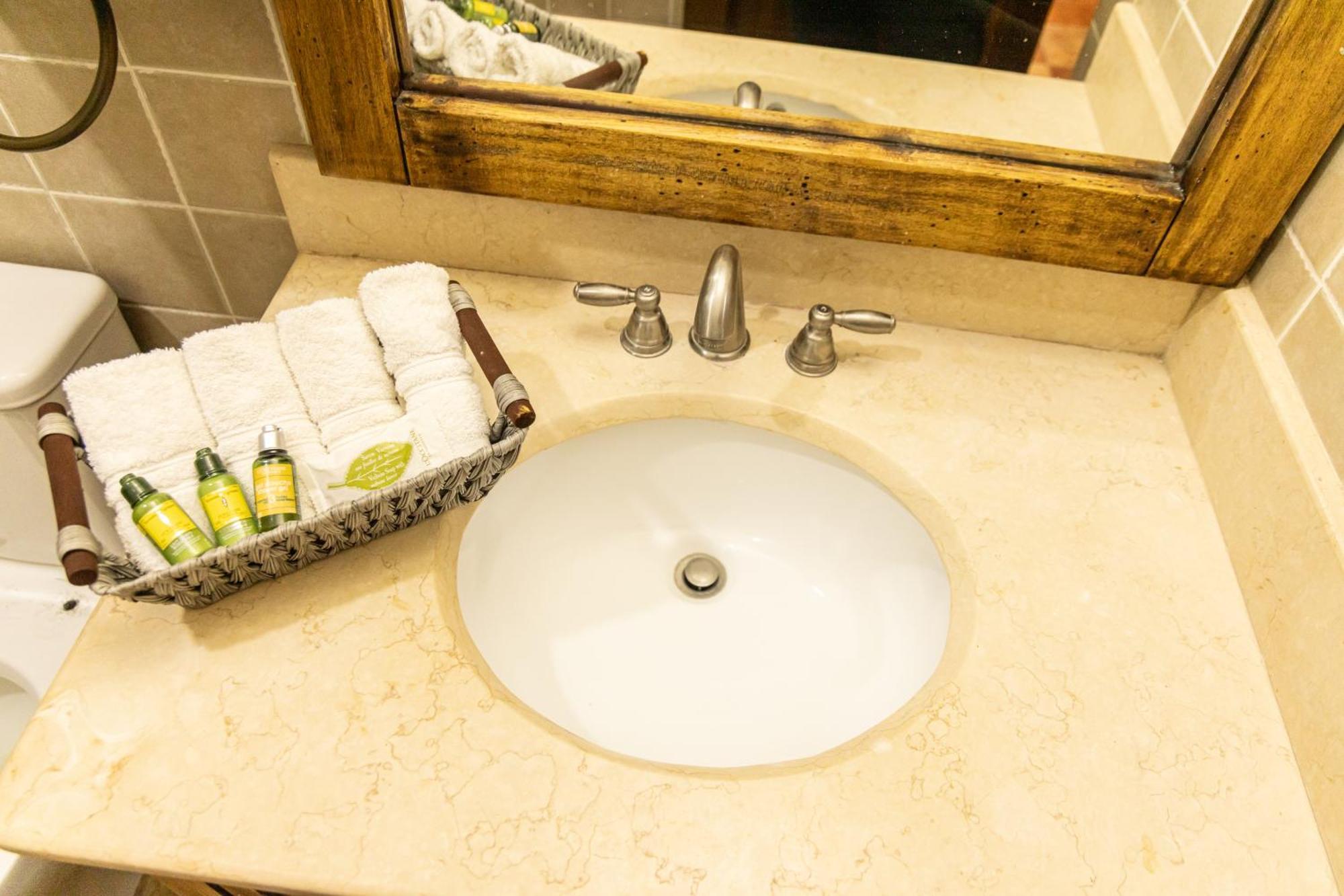 Hotel Cubita Boutique Resort & Spa ชิเตร ภายนอก รูปภาพ
